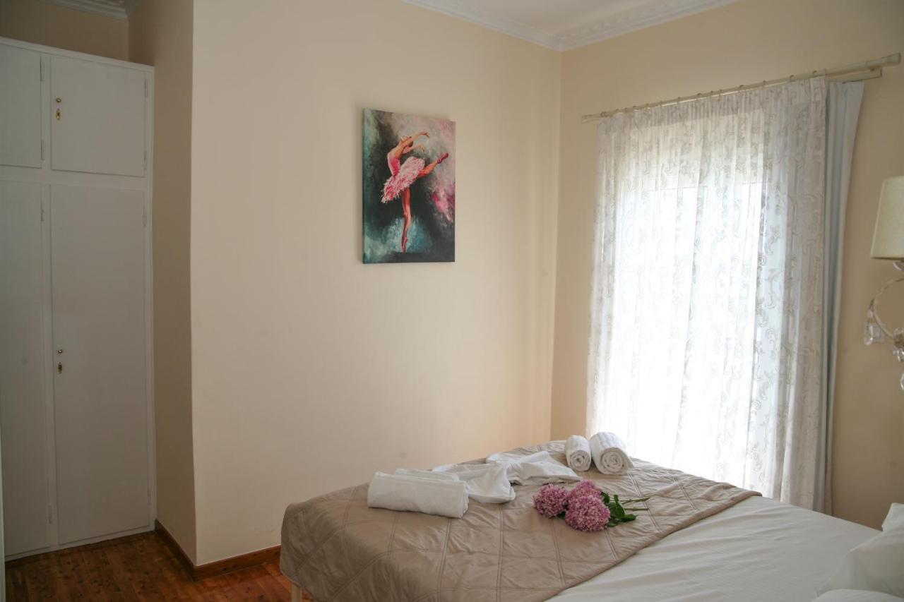 Terpsichore Boutique Appartments Дассия Экстерьер фото